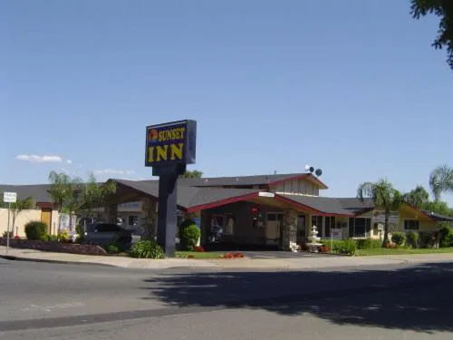 Sunset Inn Lake Oroville hotel detail image 2