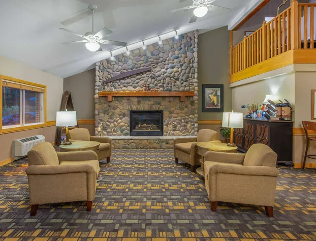 AmericInn by Wyndham Stillwater hotel detail image 3