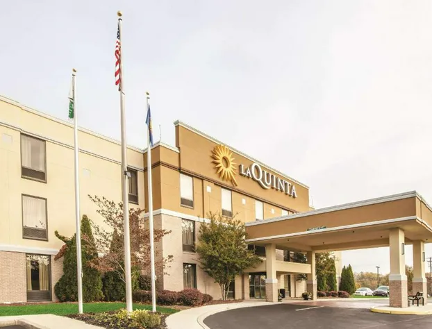 La Quinta Inn & Suites by Wyndham Mechanicsburg - Harrisburg hotel detail image 3