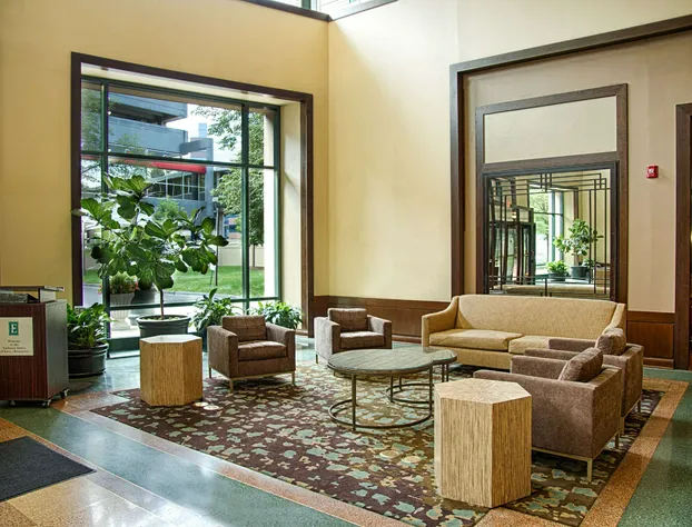 Embassy Suites by Hilton Chicago O'Hare Rosemont hotel detail image 3