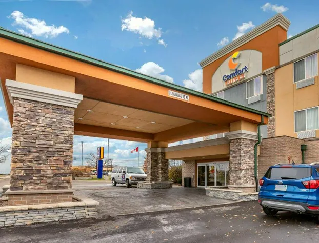 Comfort Suites Southgate-Detroit hotel detail image 1