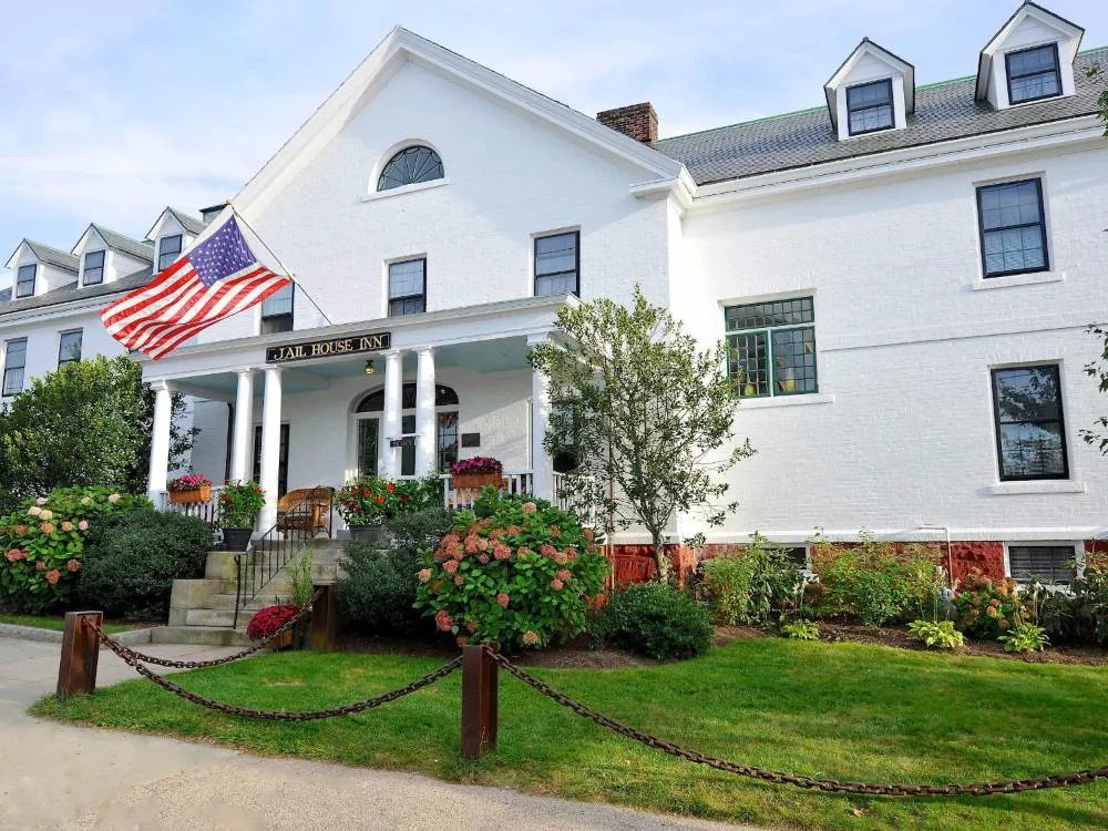 Jailhouse Inn hotel hero