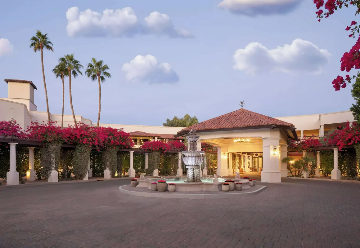 The Scottsdale Resort and Spa, Curio Collection by Hilton hotel hero