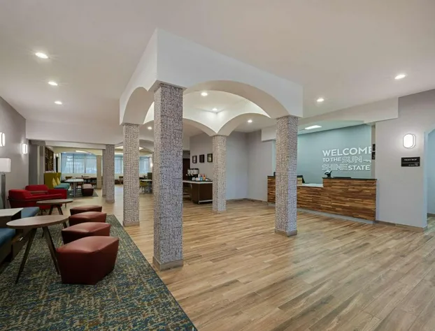 Hampton Inn West Palm Beach Florida Turnpike hotel detail image 4