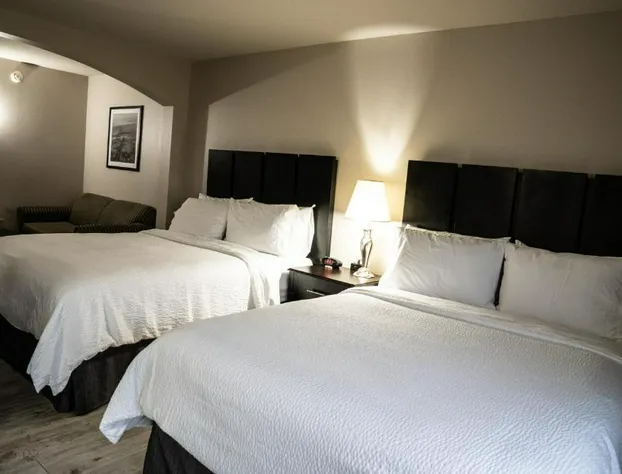 Lucille's Hotel, Restaurant, & Bar hotel detail image 2