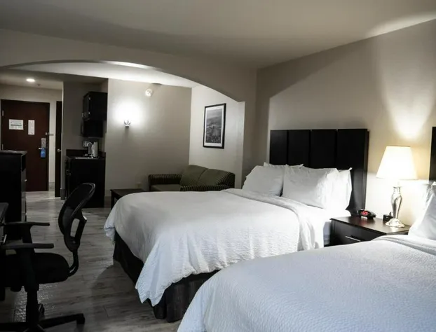 Lucille's Hotel, Restaurant, & Bar hotel detail image 2