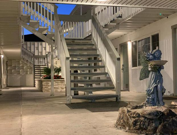 Stargazer Inn and Suites hotel detail image 4