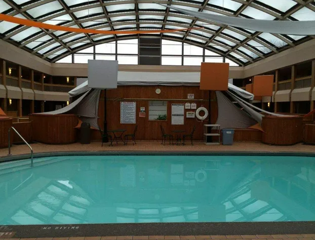 Hampton Inn Glendale Milwaukee, WI hotel detail image 4