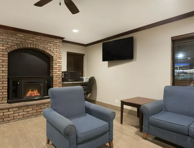 Super 8 by Wyndham Rantoul hotel detail image 3