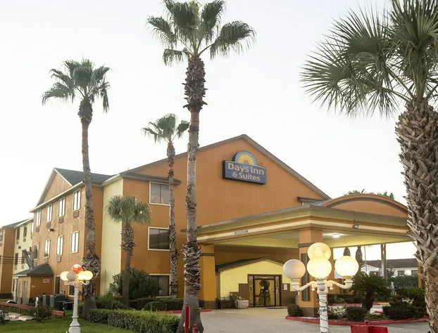 Days Inn & Suites by Wyndham Houston North/Aldine hotel detail image 1