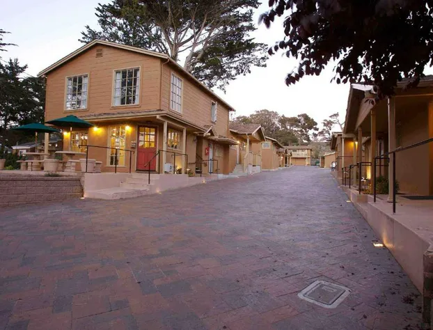 Sunset Inn hotel detail image 1