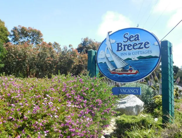 Sea Breeze Inn And Cottages hotel detail image 3