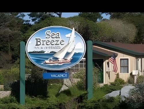 Sea Breeze Inn And Cottages hotel detail image 3