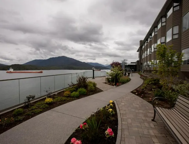 Crest Hotel hotel detail image 1