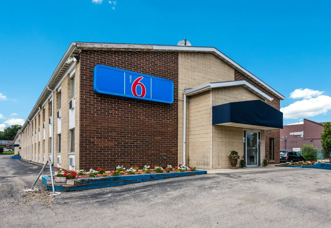 Motel 6 Madison, WI - East hotel hero
