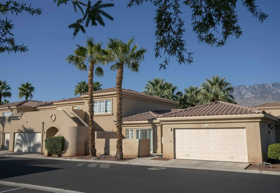 Raintree's Cimarron Golf Resort hotel hero