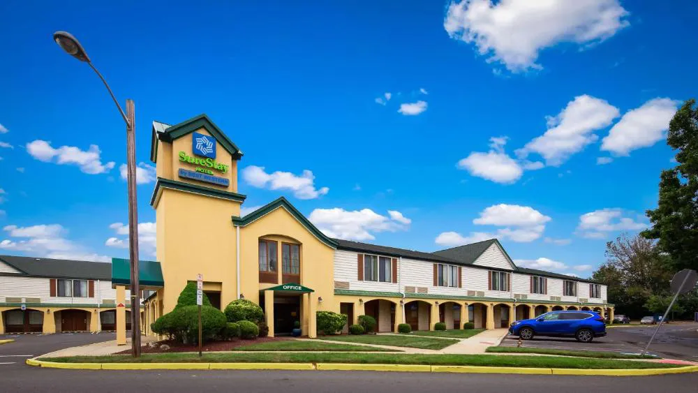 SureStay Hotel by Best Western East Brunswick hotel hero