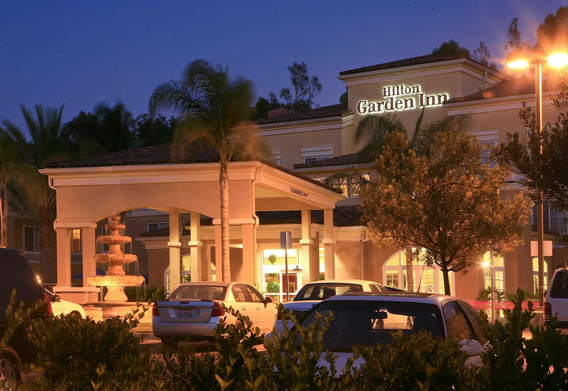 Hilton Garden Inn Calabasas hotel hero