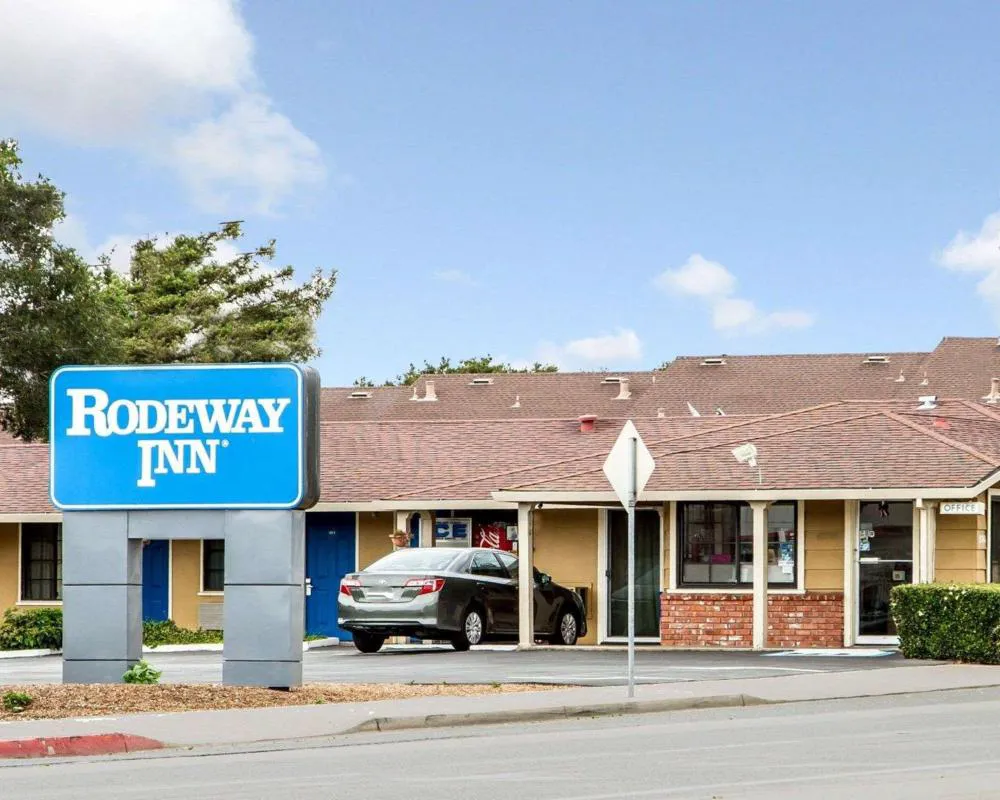 Rodeway Inn Monterey Near Fairgrounds hotel hero