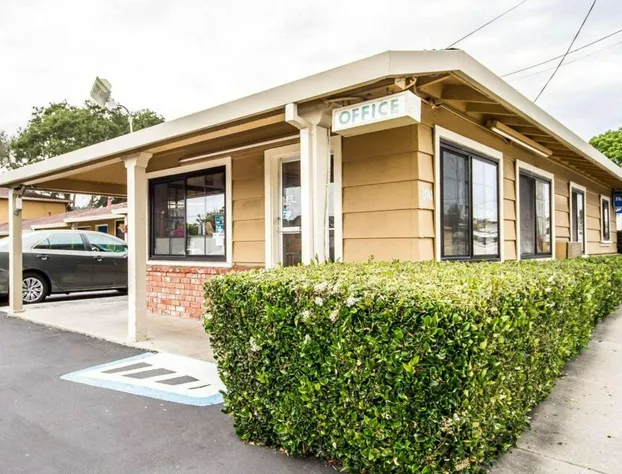Rodeway Inn Monterey Near Fairgrounds hotel detail image 2