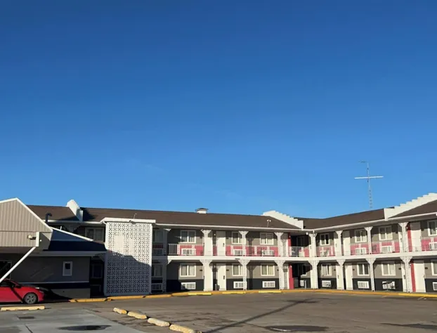 Circle S Motel Cozad I-80 hotel detail image 1