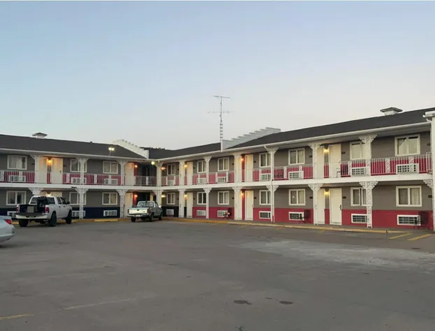 Circle S Motel Cozad I-80 hotel detail image 4