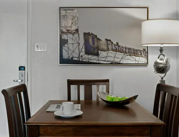 Suites At Fishermans Wharf hotel detail image 1