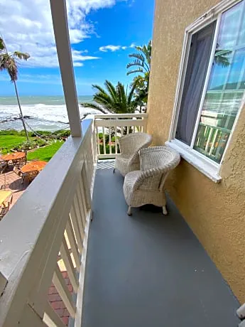 Cliff House Inn On The Ocean hotel detail image 1