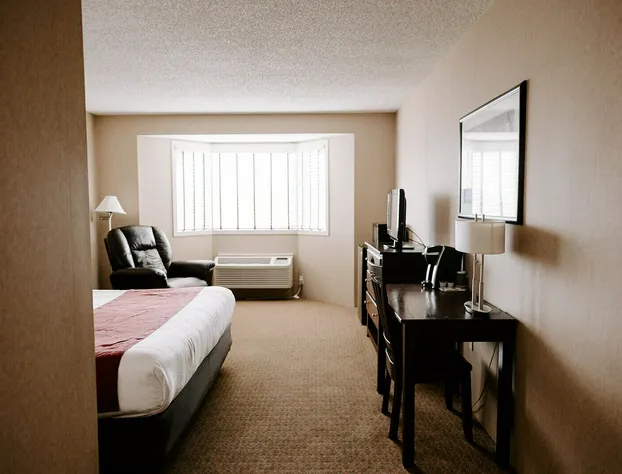 Findlay Inn and Conference Center hotel detail image 3