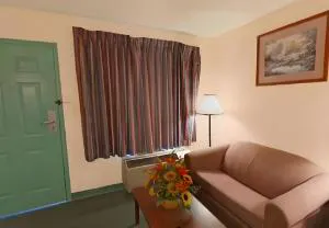 Econo Lodge Mobile Airport Blvd. hotel detail image 1