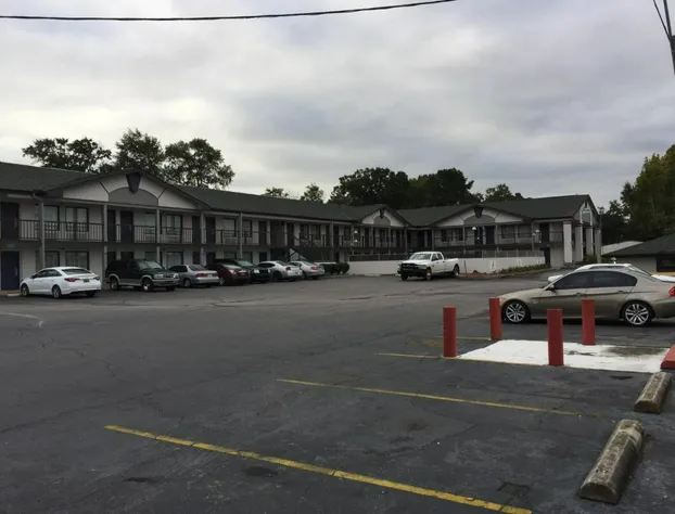 Americas Best Value Inn Tuscaloosa hotel detail image 2