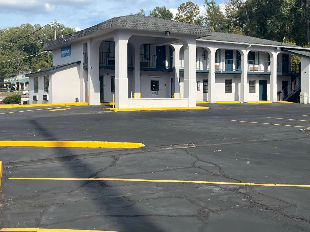 Motel 6 Vicksburg, MS hotel hero