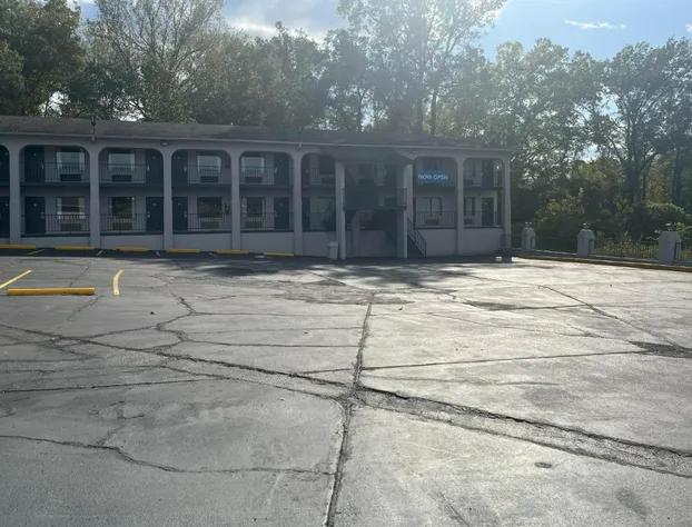 Motel 6 Vicksburg, MS hotel detail image 4