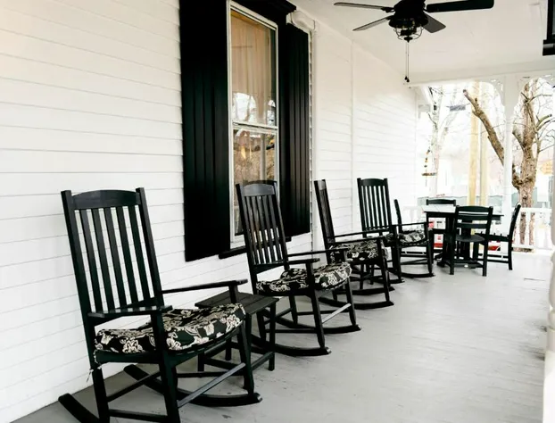 1898 Waverly Inn hotel detail image 4