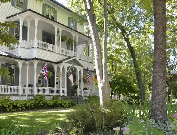 1898 Waverly Inn hotel detail image 1