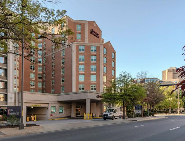 Hampton Inn & Suites Arlington Crystal City DCA hotel detail image 1