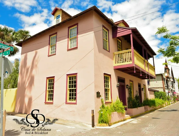 Casa De Solana Bed & Breakfast hotel detail image 1