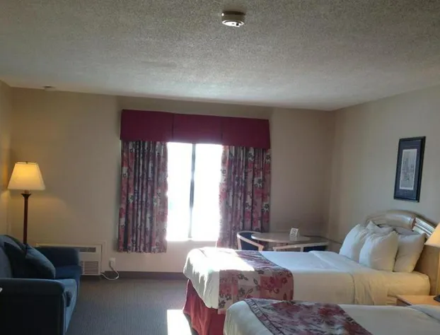 Petawawa River Inn and Suites hotel detail image 4