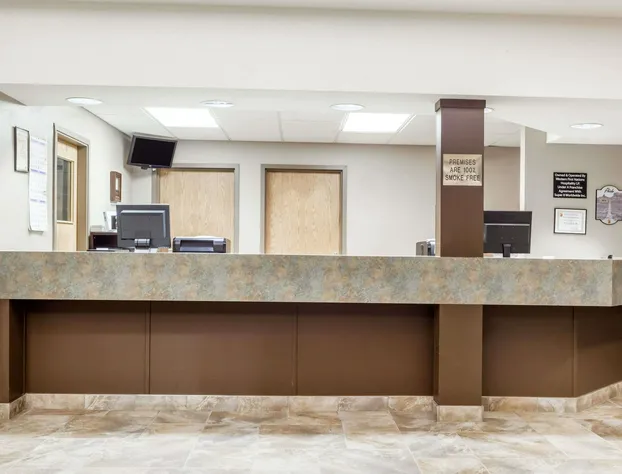 Super 8 by Wyndham Prince Albert hotel detail image 3