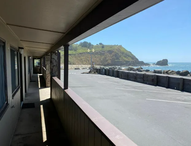 Sea Breeze Motel hotel detail image 1