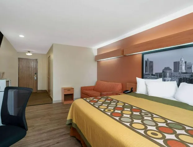 Super 8 by Wyndham Columbus West hotel detail image 4