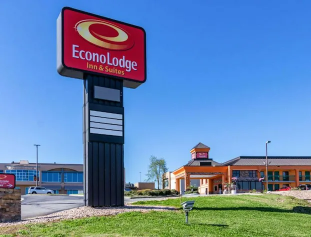 Econo Lodge Inn & Suites Macon North hotel detail image 2