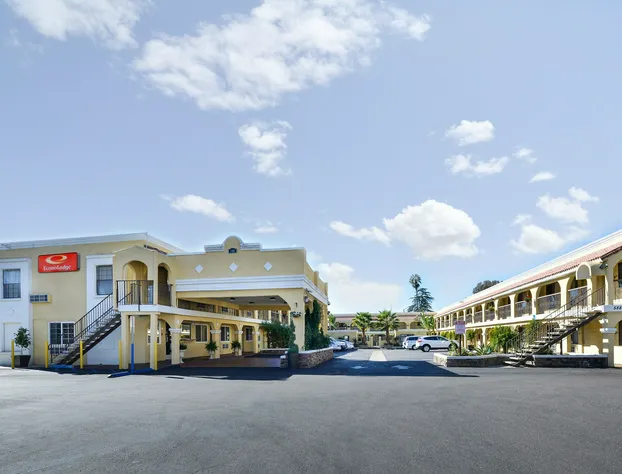 El Cajon San Diego East hotel detail image 1