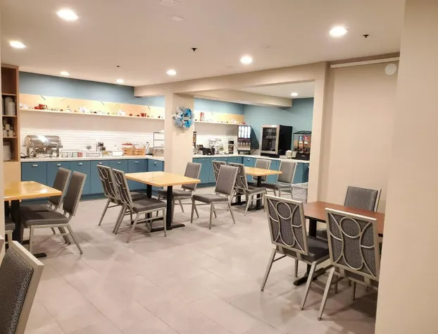 Country Inn & Suites by Radisson, Monterey Beachfront-Marina, CA hotel detail image 3