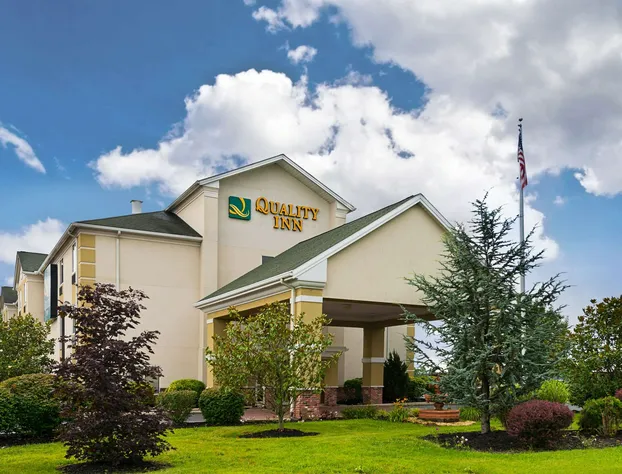 Quality Inn Spring Mills - Martinsburg North hotel detail image 2