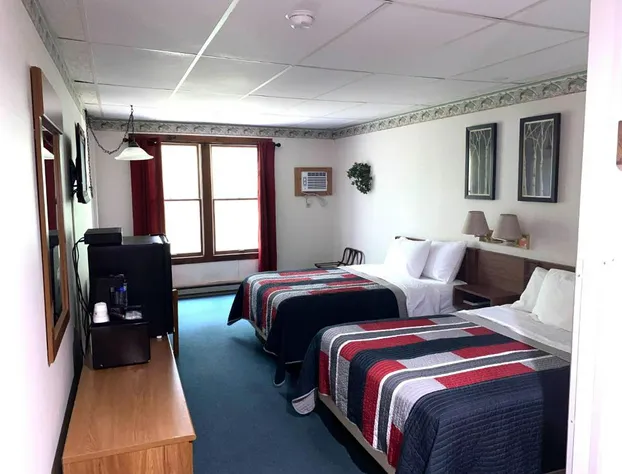 Lake Ontario Motel & Inn hotel detail image 4