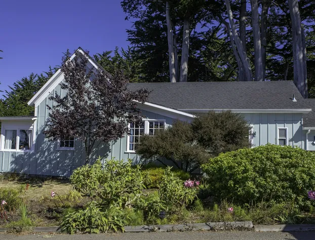 The Inn at Schoolhouse Creek hotel detail image 1