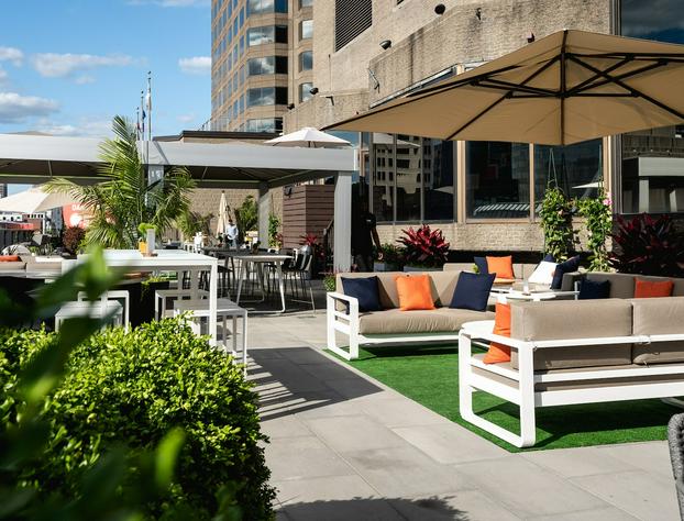 DoubleTree by Hilton Montreal hotel detail image 2