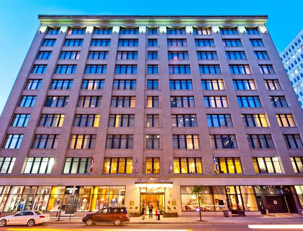 Le Square Phillips Hotel And Suites hotel detail image 1