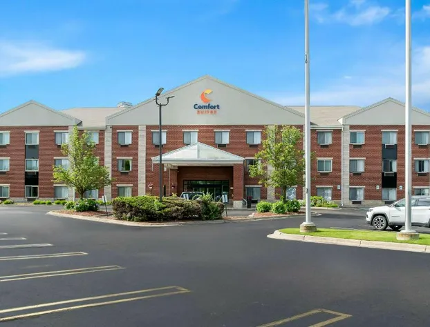 Comfort Suites Southfield/Detroit hotel detail image 2